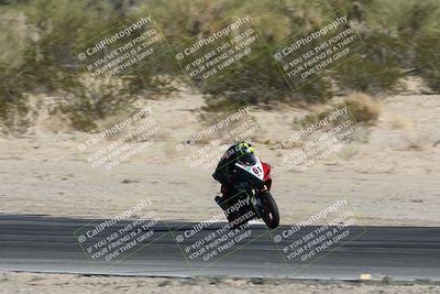 media/Dec-07-2025-CVMA (Sun) [[3e7d2de5dc]]/Race 8-Middleweight Shootout/